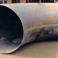 温州龙湾达意隆管件厂 专注冲压与焊接弯头，涵盖高中低压全系列管件